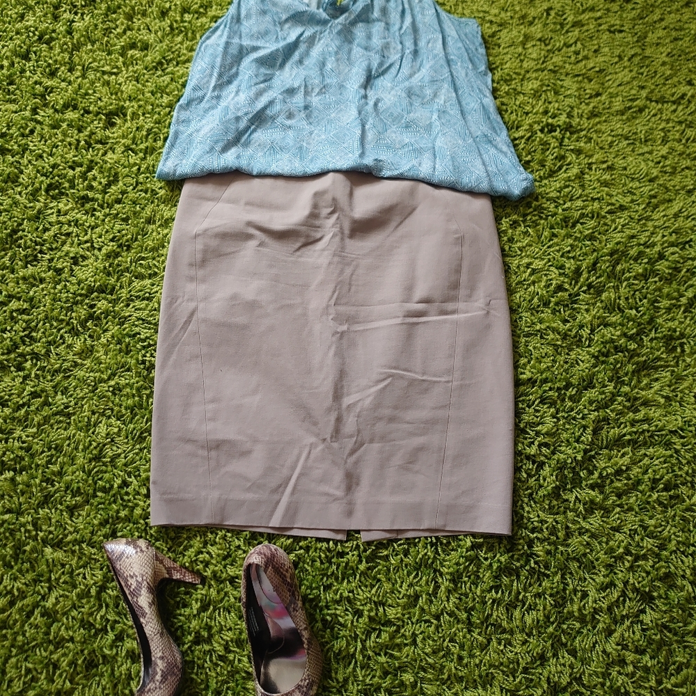Loft dress or work skirt